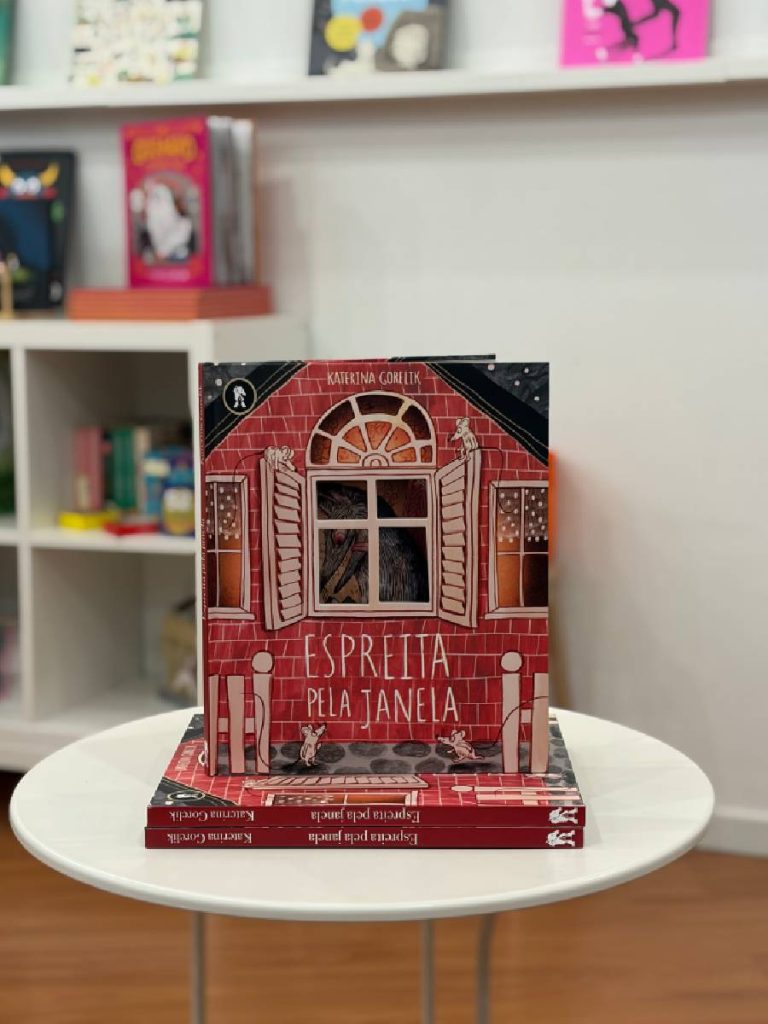 Espreita pela Janela